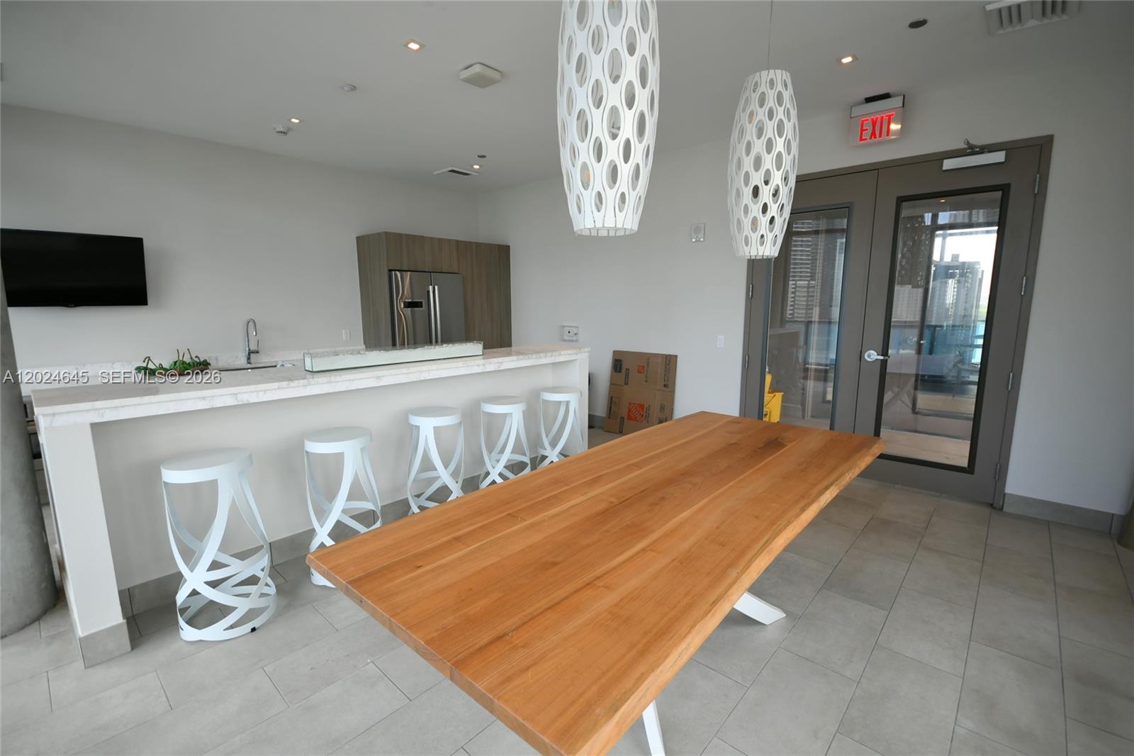 201 SW 17th Rd #304, Miami FL 33129