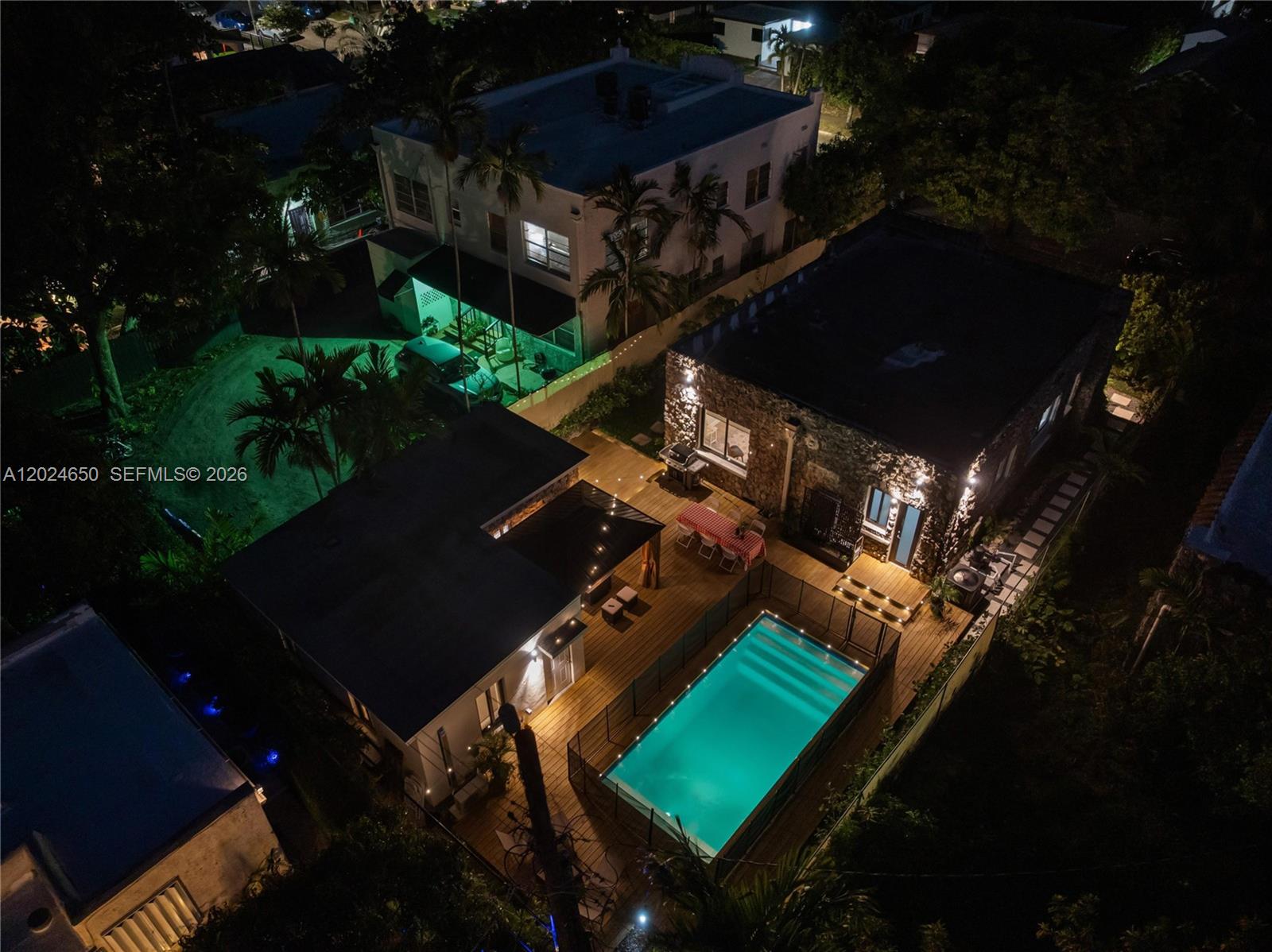 1663 SW 13th St, Miami FL 33145