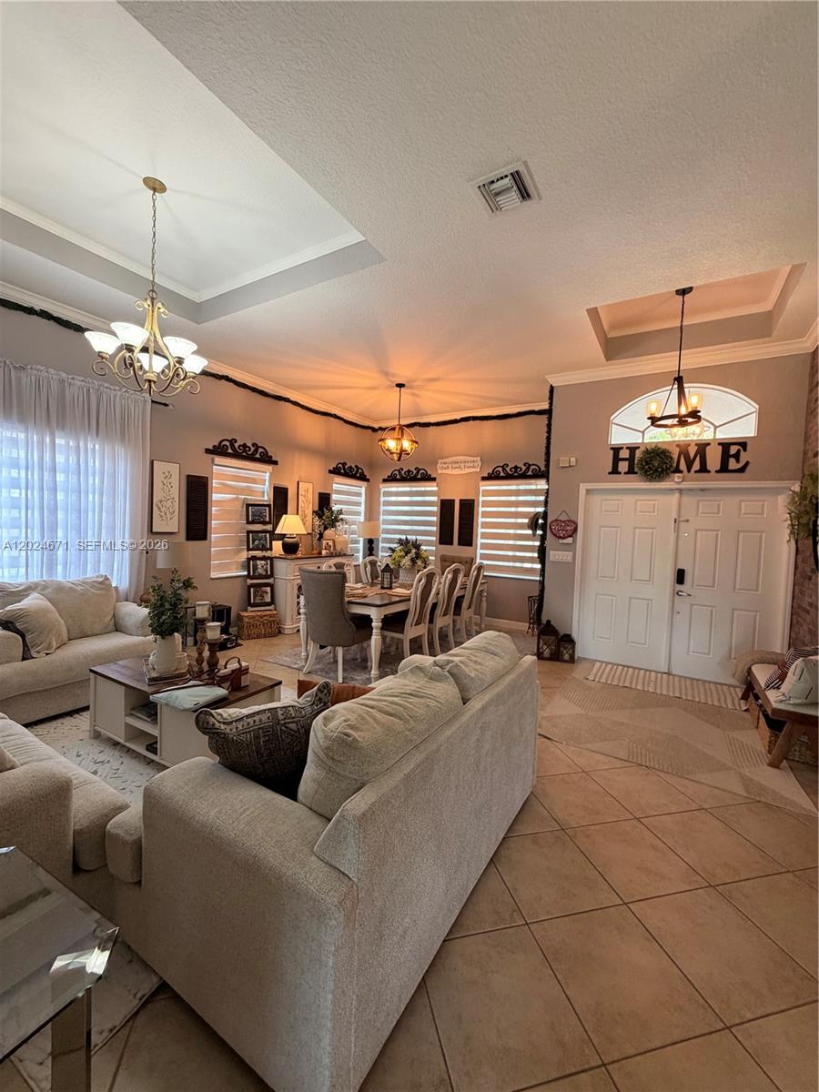 2116 NE 38th Rd #2116, Homestead FL 33033