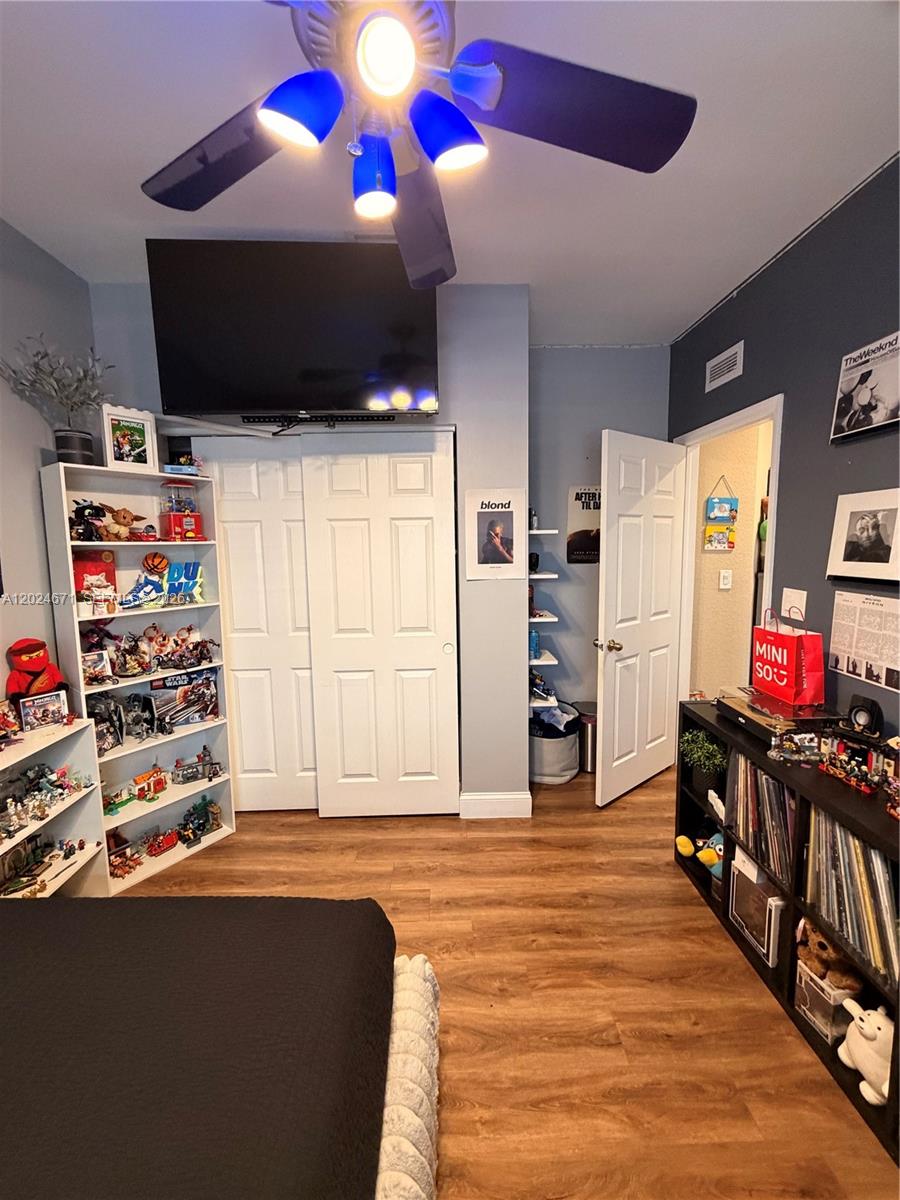 2116 NE 38th Rd #2116, Homestead FL 33033