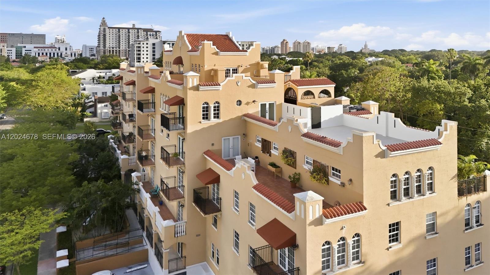 1400 Salzedo St #504, Coral Gables FL 33134