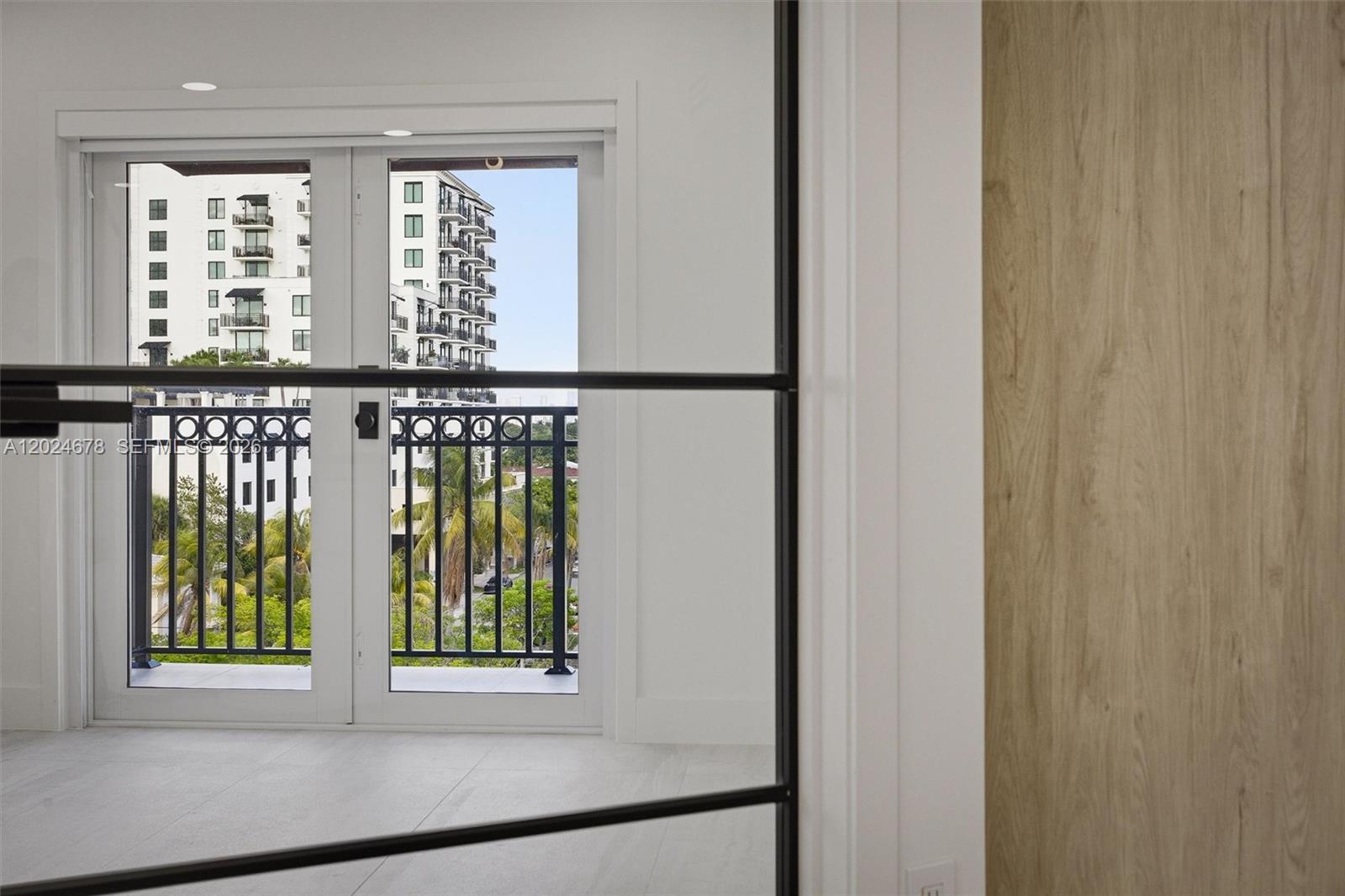 1400 Salzedo St #504, Coral Gables FL 33134