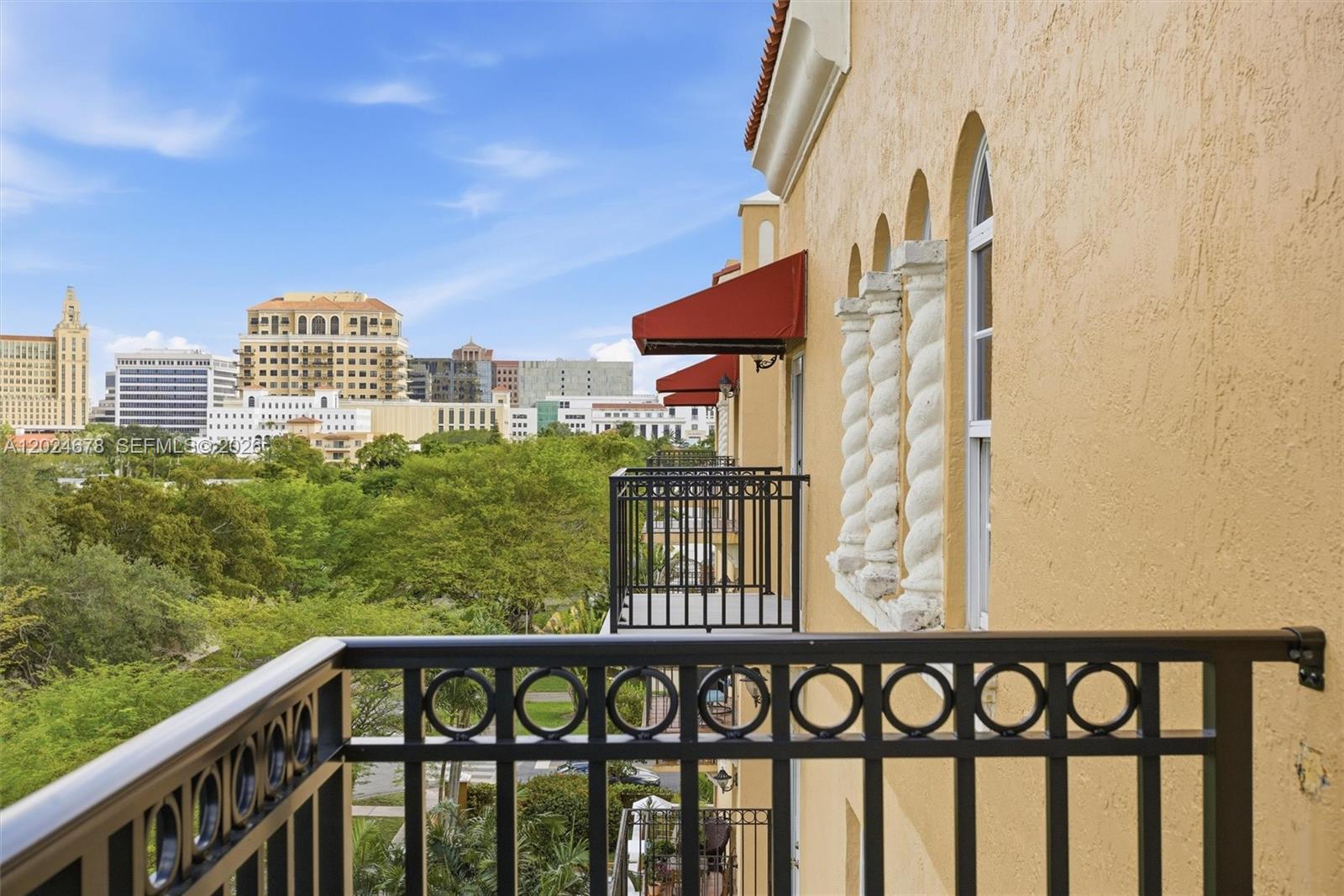 1400 Salzedo St #504, Coral Gables FL 33134