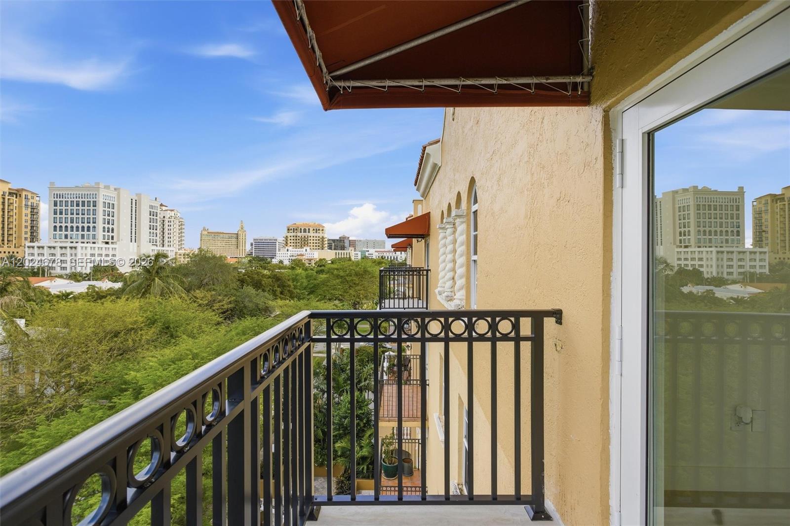 1400 Salzedo St #504, Coral Gables FL 33134