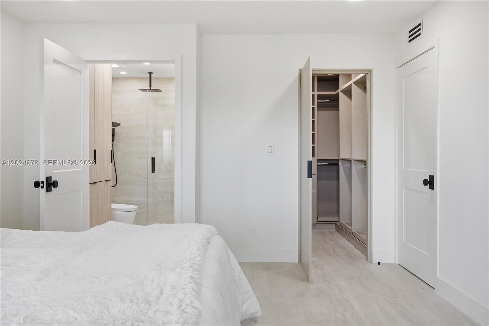 1400 Salzedo St #504, Coral Gables FL 33134