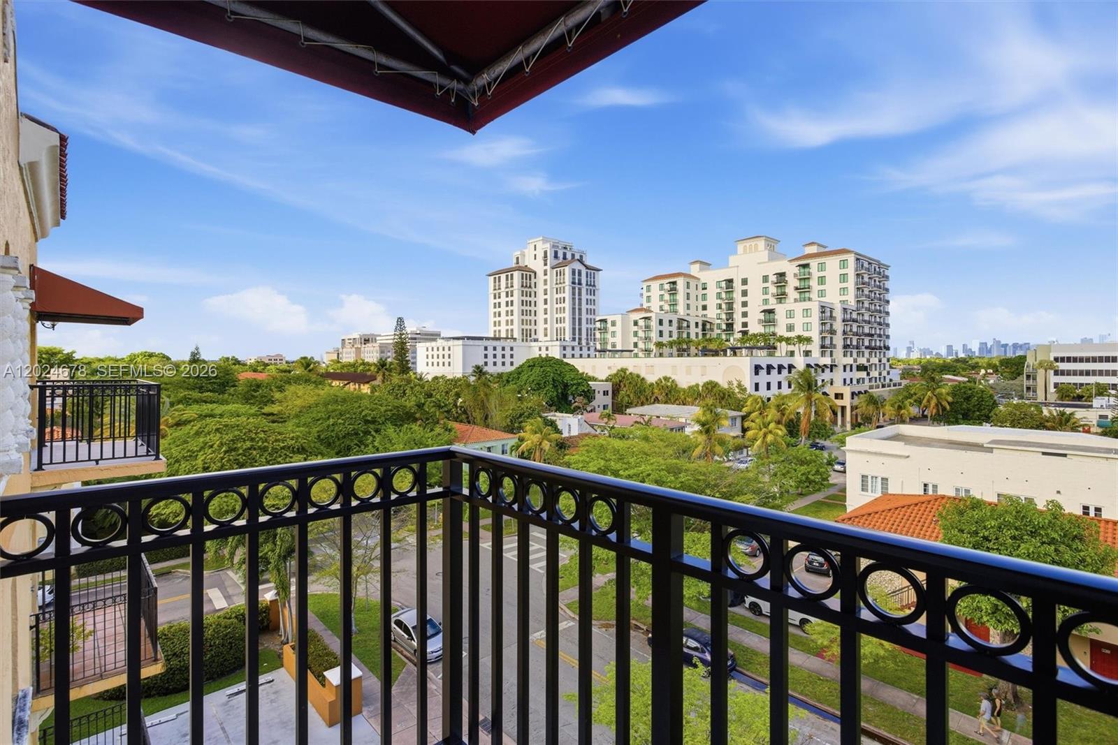 1400 Salzedo St #504, Coral Gables FL 33134