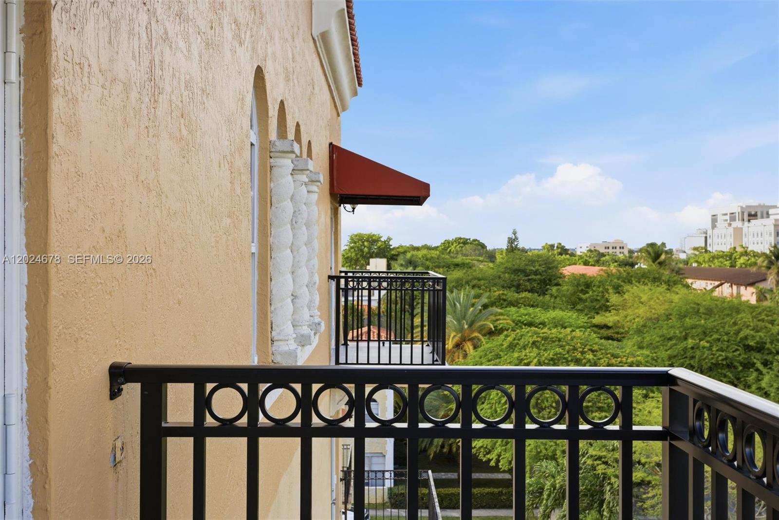 1400 Salzedo St #504, Coral Gables FL 33134