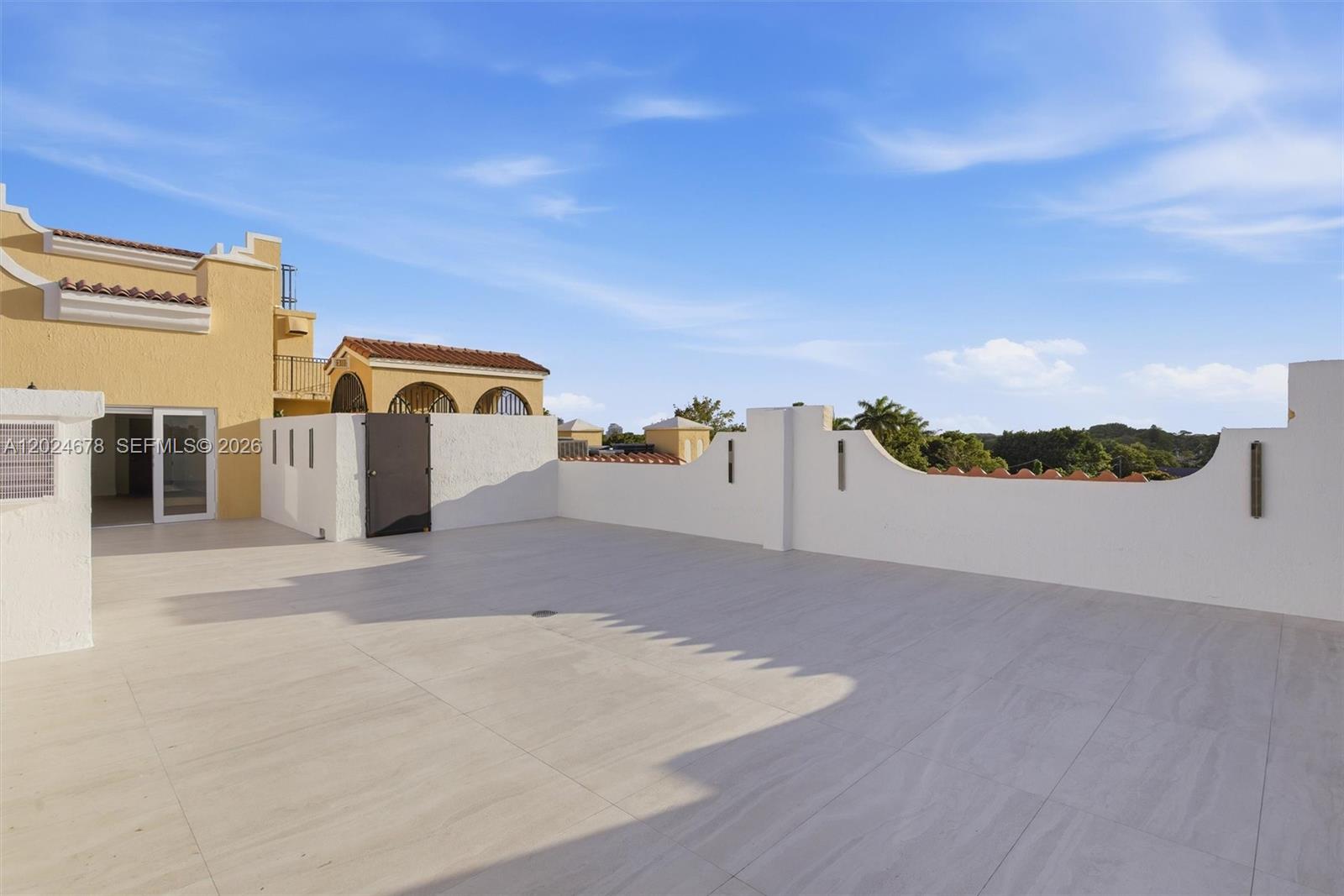 1400 Salzedo St #504, Coral Gables FL 33134