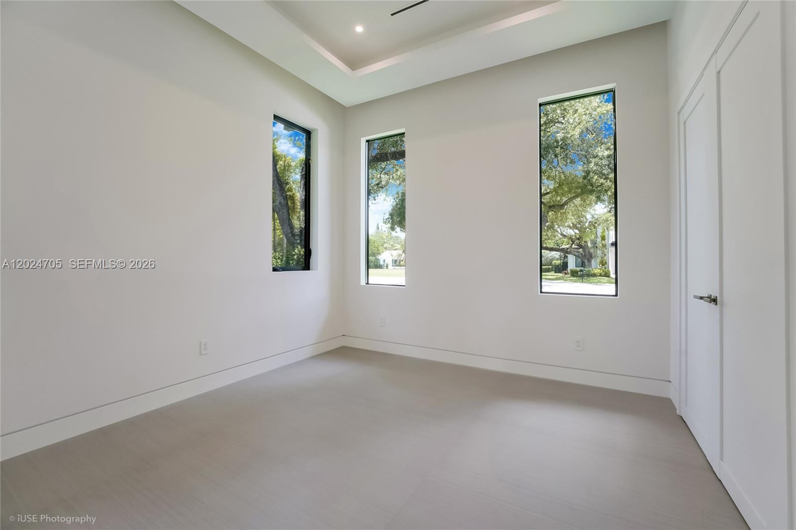 9405 SW 72nd Ct, Pinecrest FL 33156