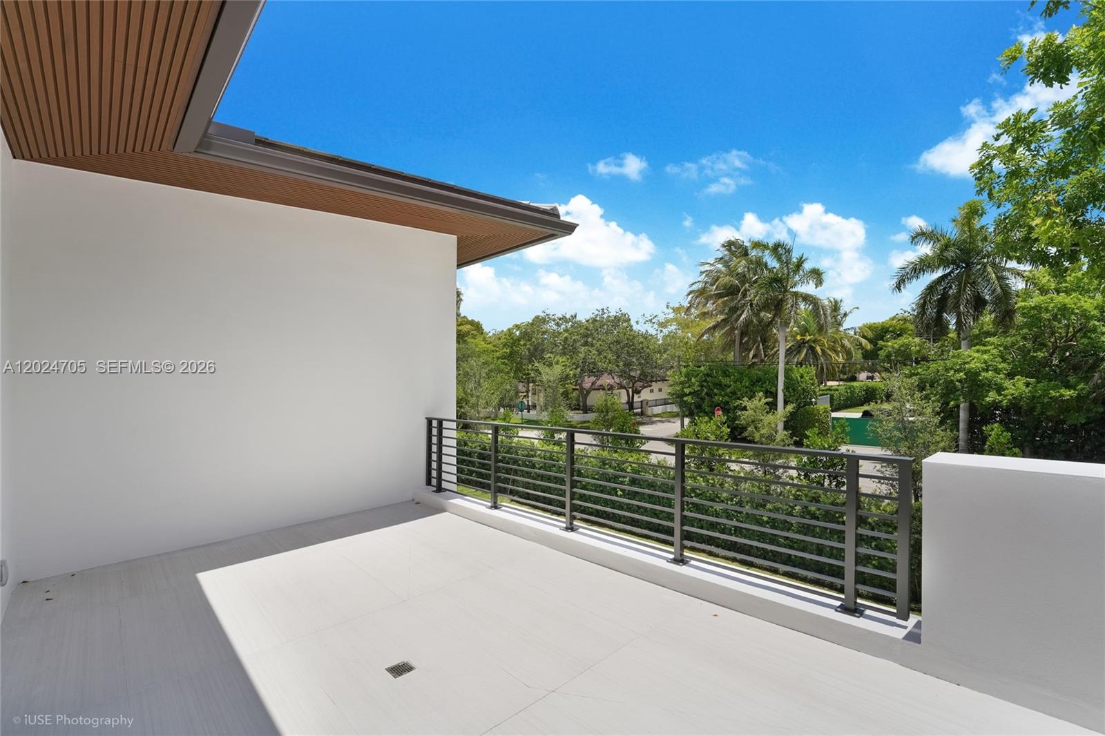 9405 SW 72nd Ct, Pinecrest FL 33156