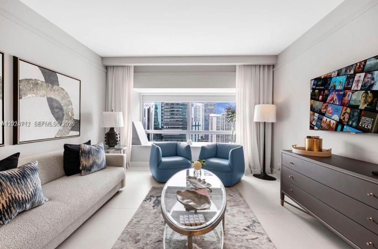 1435 Brickell Ave #3410, Miami FL 33131
