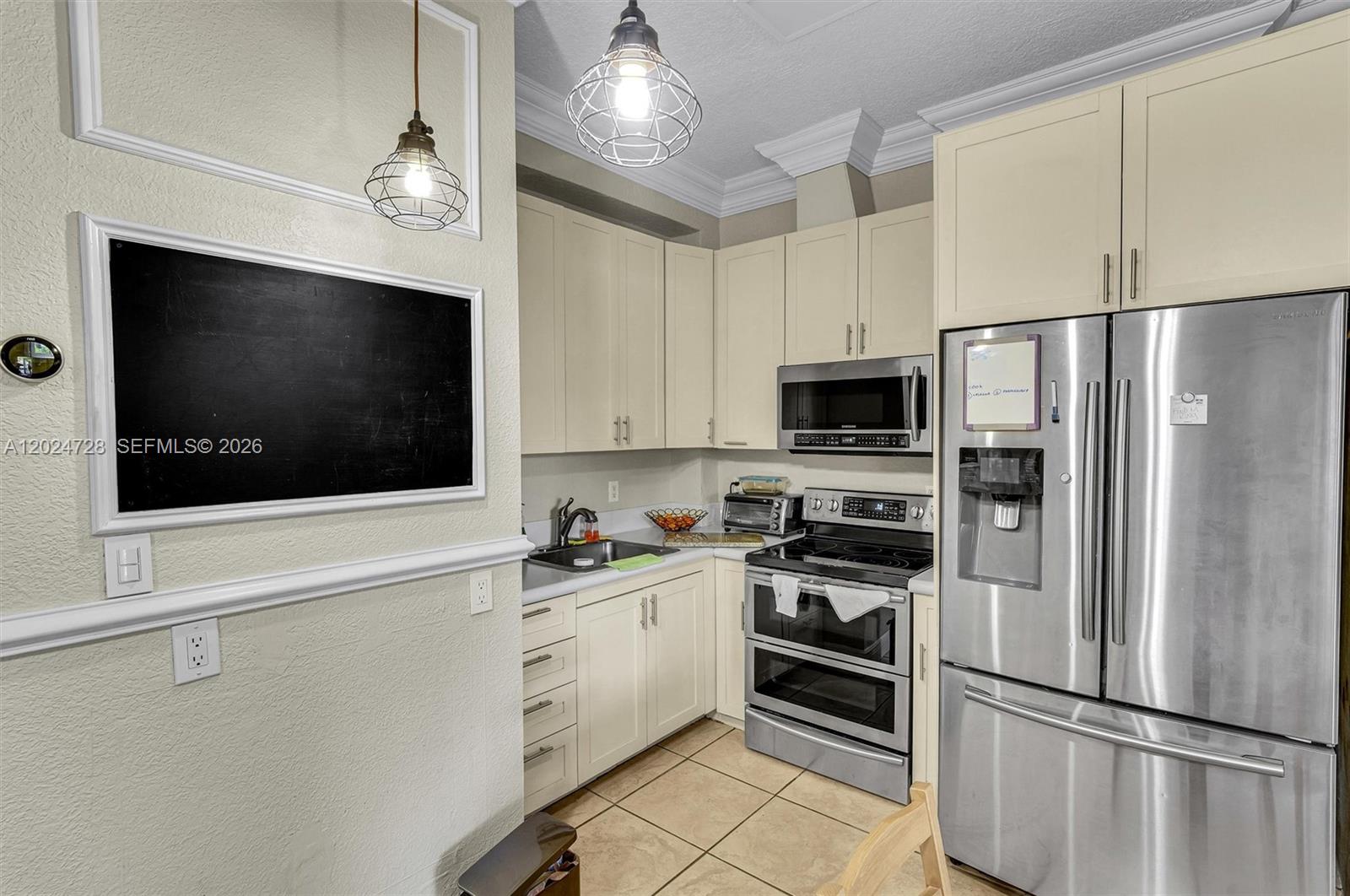 1313 SW 24th Ave, Miami FL 33145