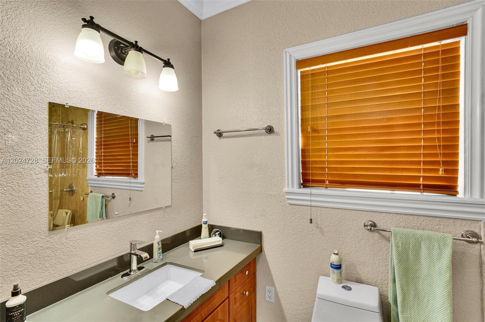 1313 SW 24th Ave, Miami FL 33145