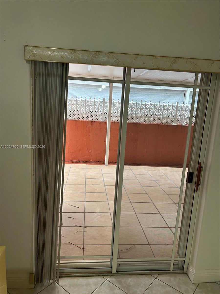 10919 W Okeechobee Rd #101, Hialeah Gardens FL 33018