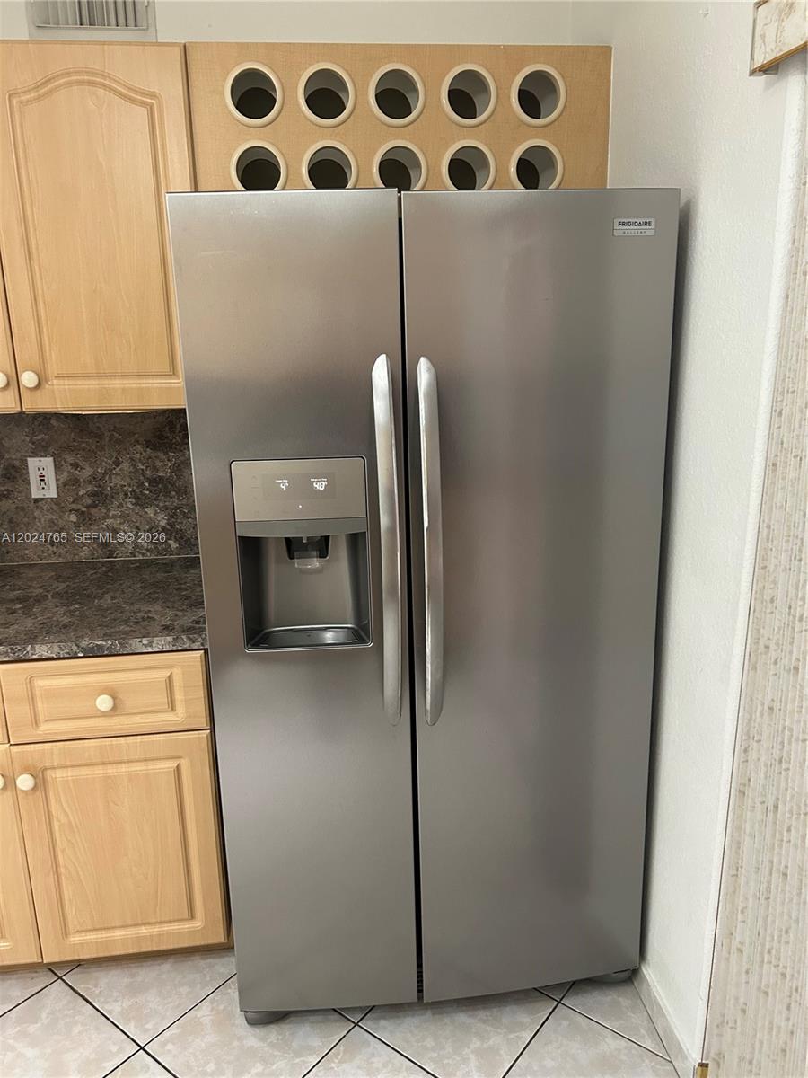 10919 W Okeechobee Rd #101, Hialeah Gardens FL 33018