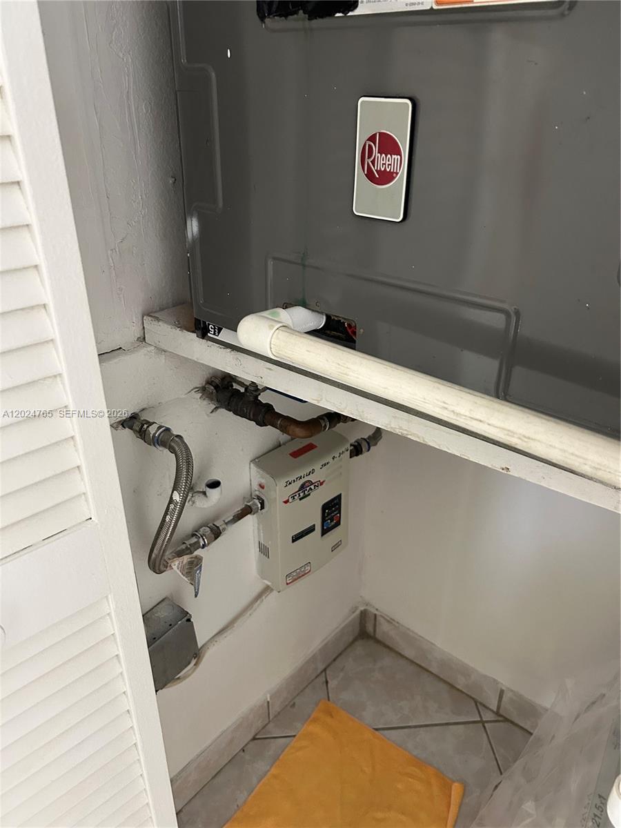 10919 W Okeechobee Rd #101, Hialeah Gardens FL 33018