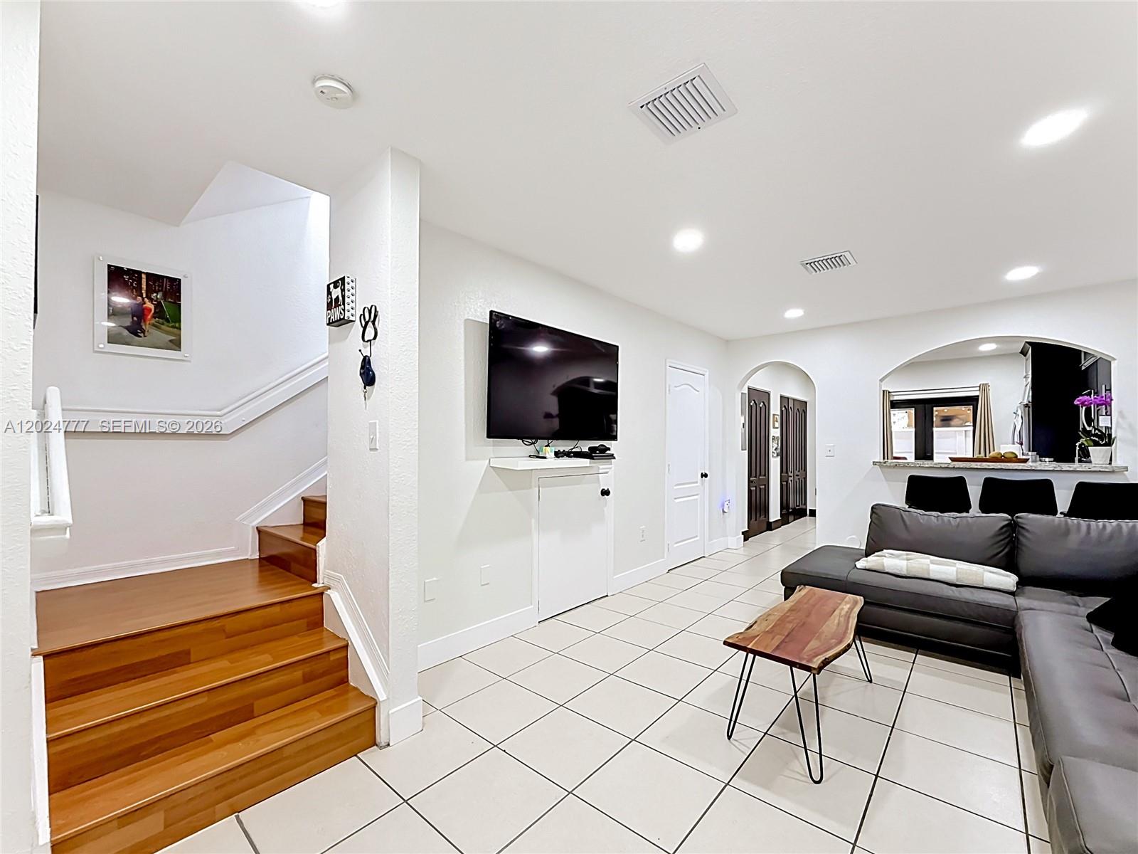 7699 W 36th Ave #1, Hialeah FL 33018