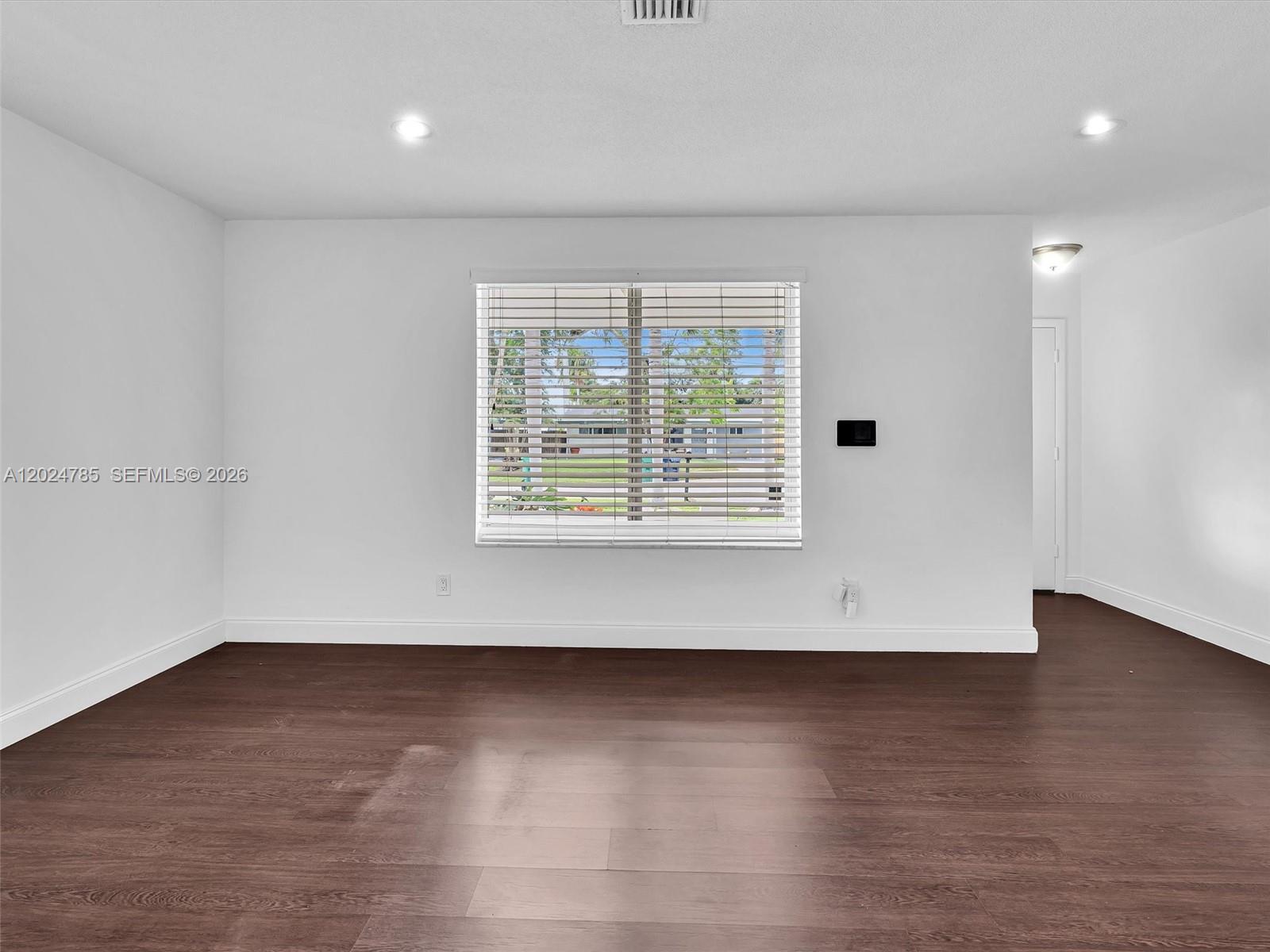 4500 SW 42nd Ter, Dania Beach FL 33314