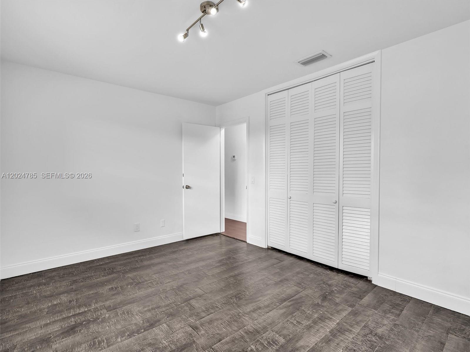 4500 SW 42nd Ter, Dania Beach FL 33314