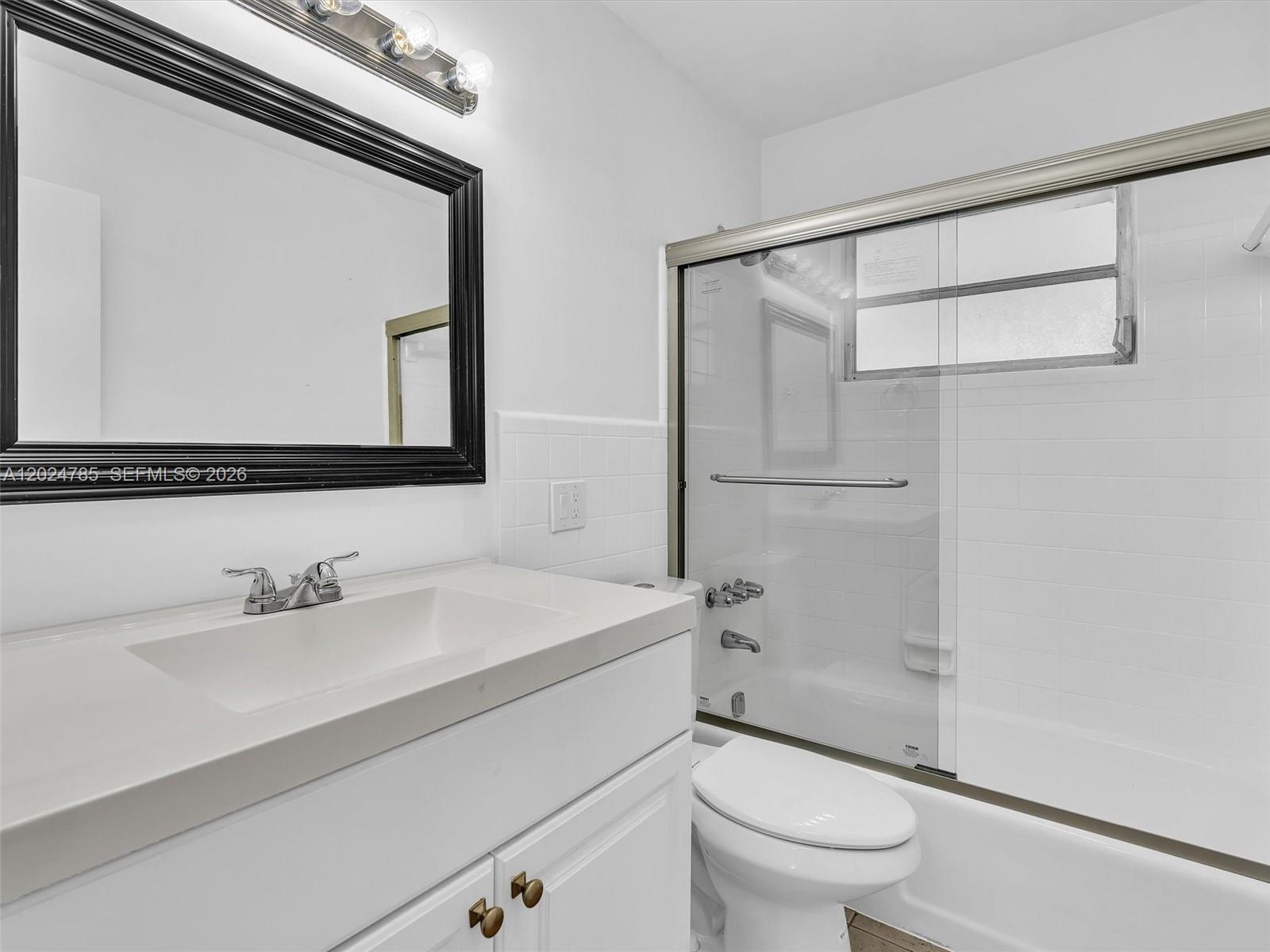 4500 SW 42nd Ter, Dania Beach FL 33314