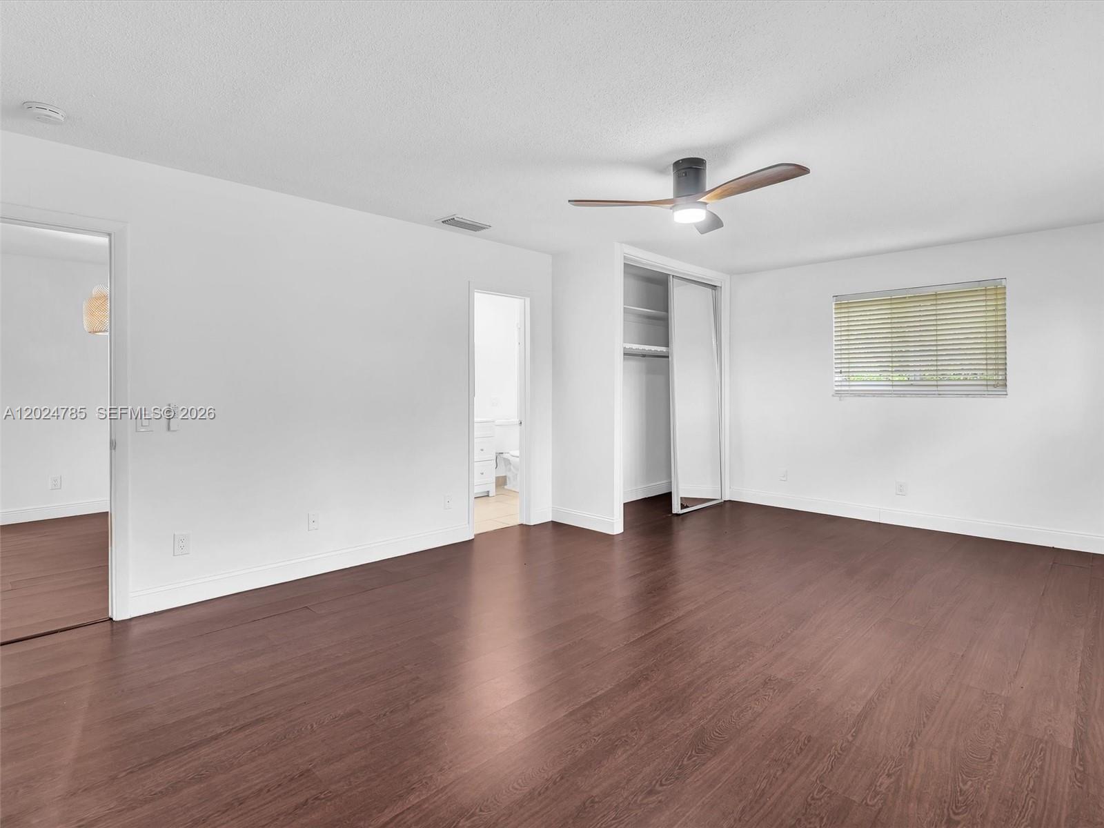 4500 SW 42nd Ter, Dania Beach FL 33314