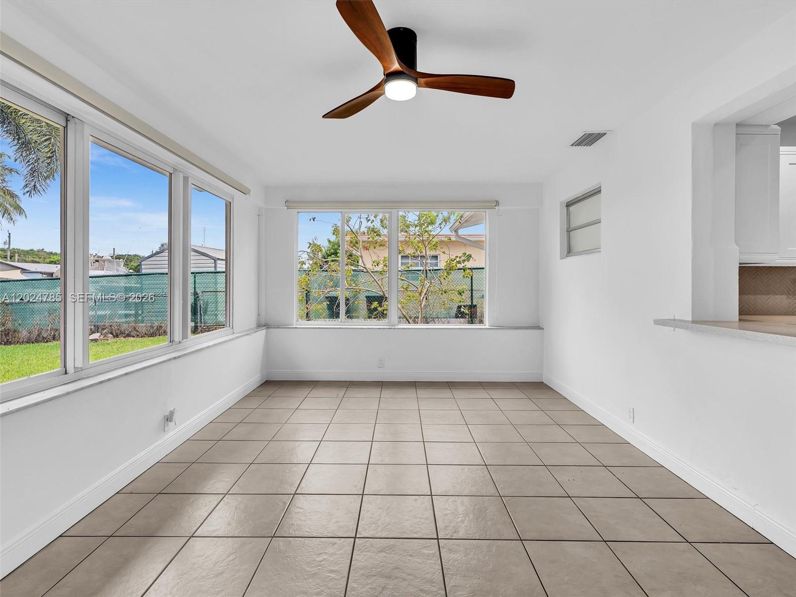 4500 SW 42nd Ter, Dania Beach FL 33314