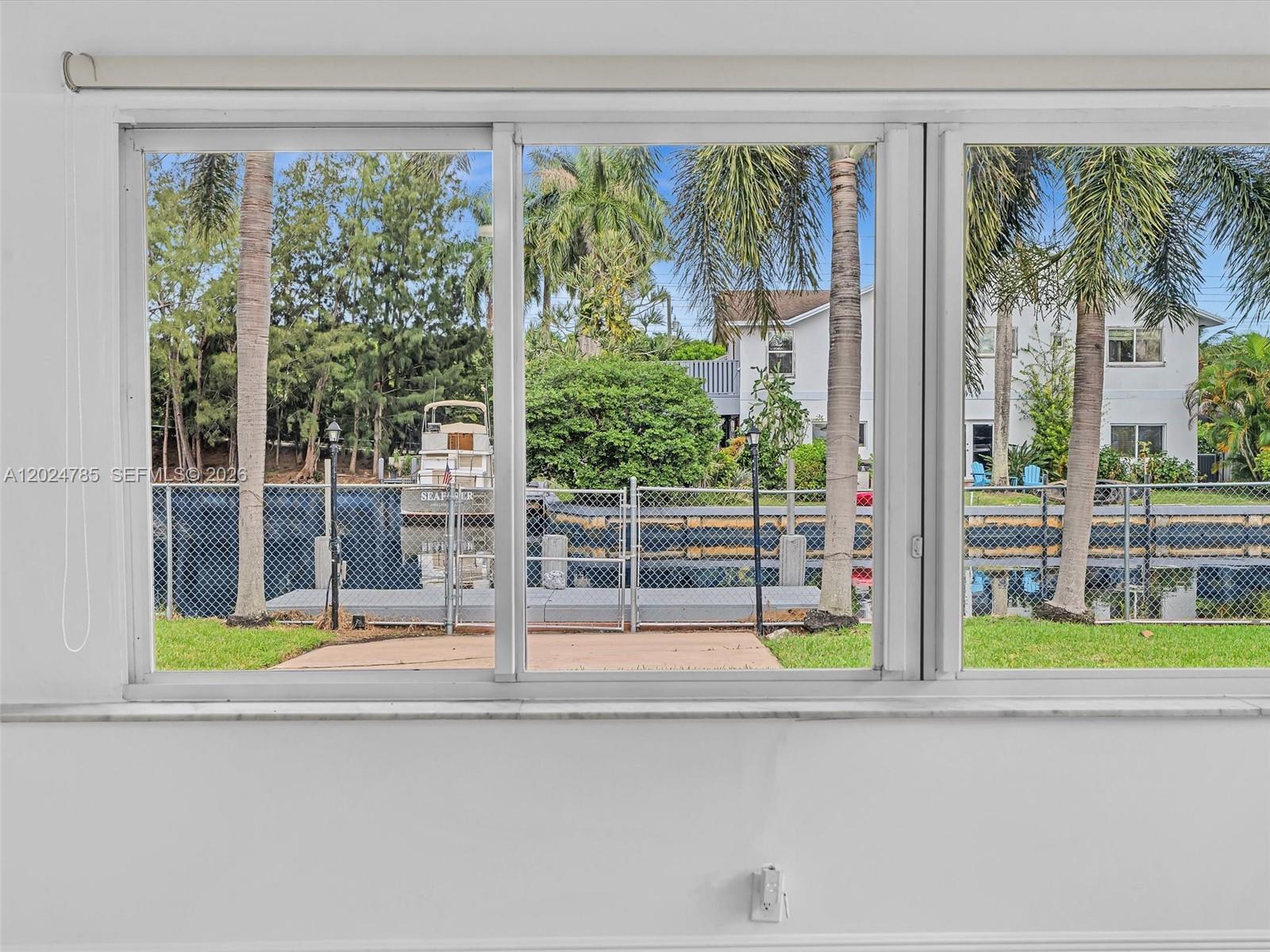 4500 SW 42nd Ter, Dania Beach FL 33314