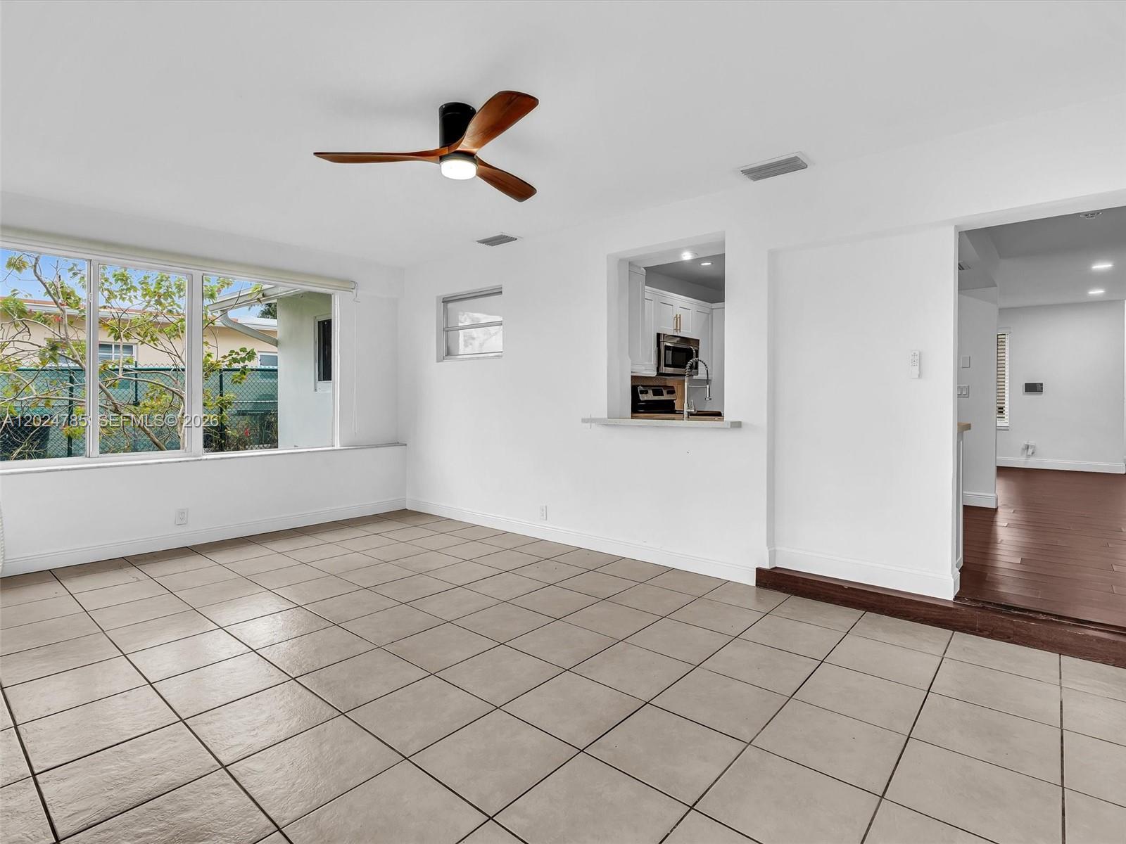 4500 SW 42nd Ter, Dania Beach FL 33314