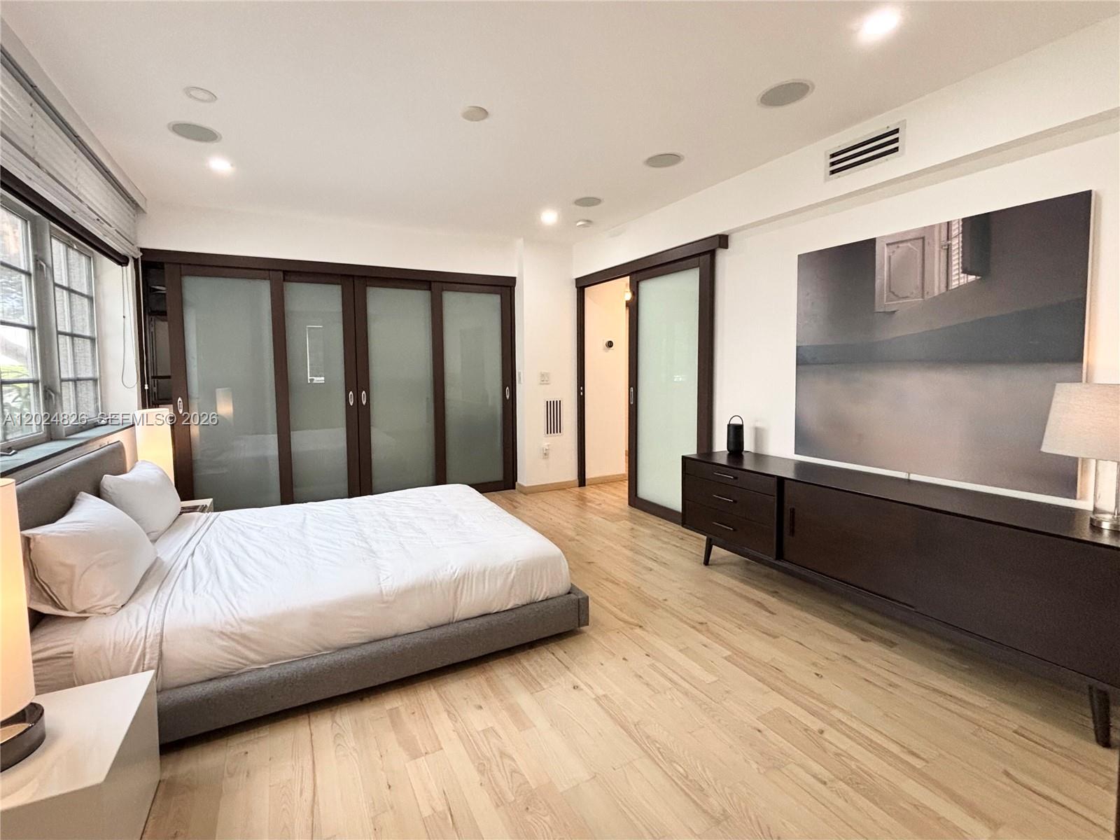 1520 Michigan Ave #1, Miami Beach FL 33139