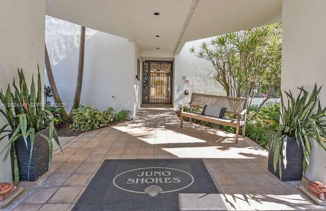 420 Celestial Way #101, Juno Beach FL 33408