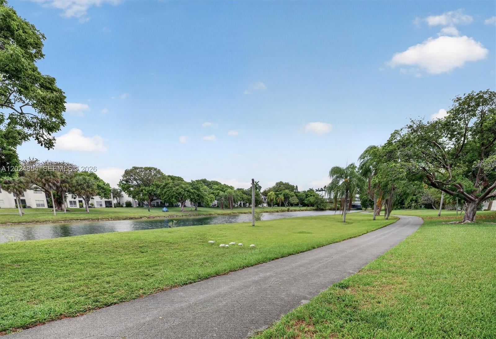 14930 SW 104th St #27, Miami FL 33196