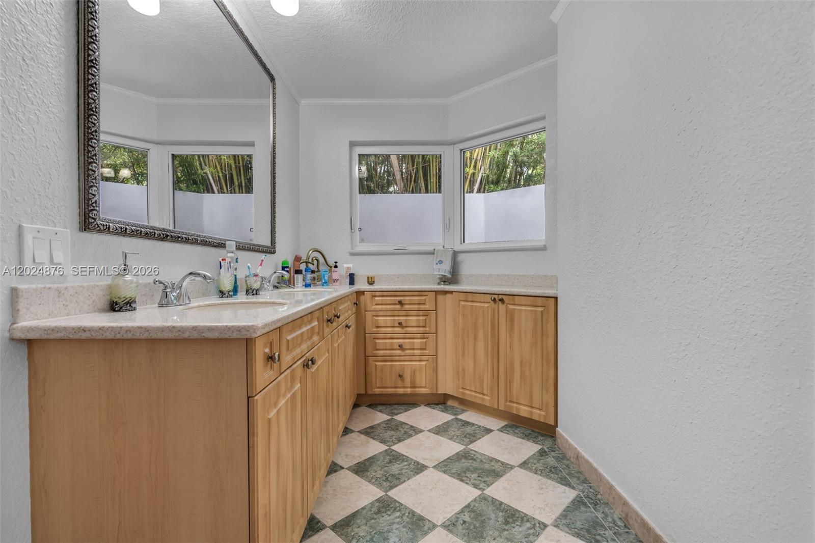 1261 NE 82nd St, Miami FL 33138