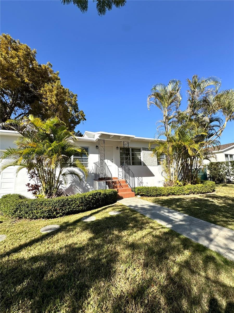 5353 SW 6th St #-, Miami FL 33134