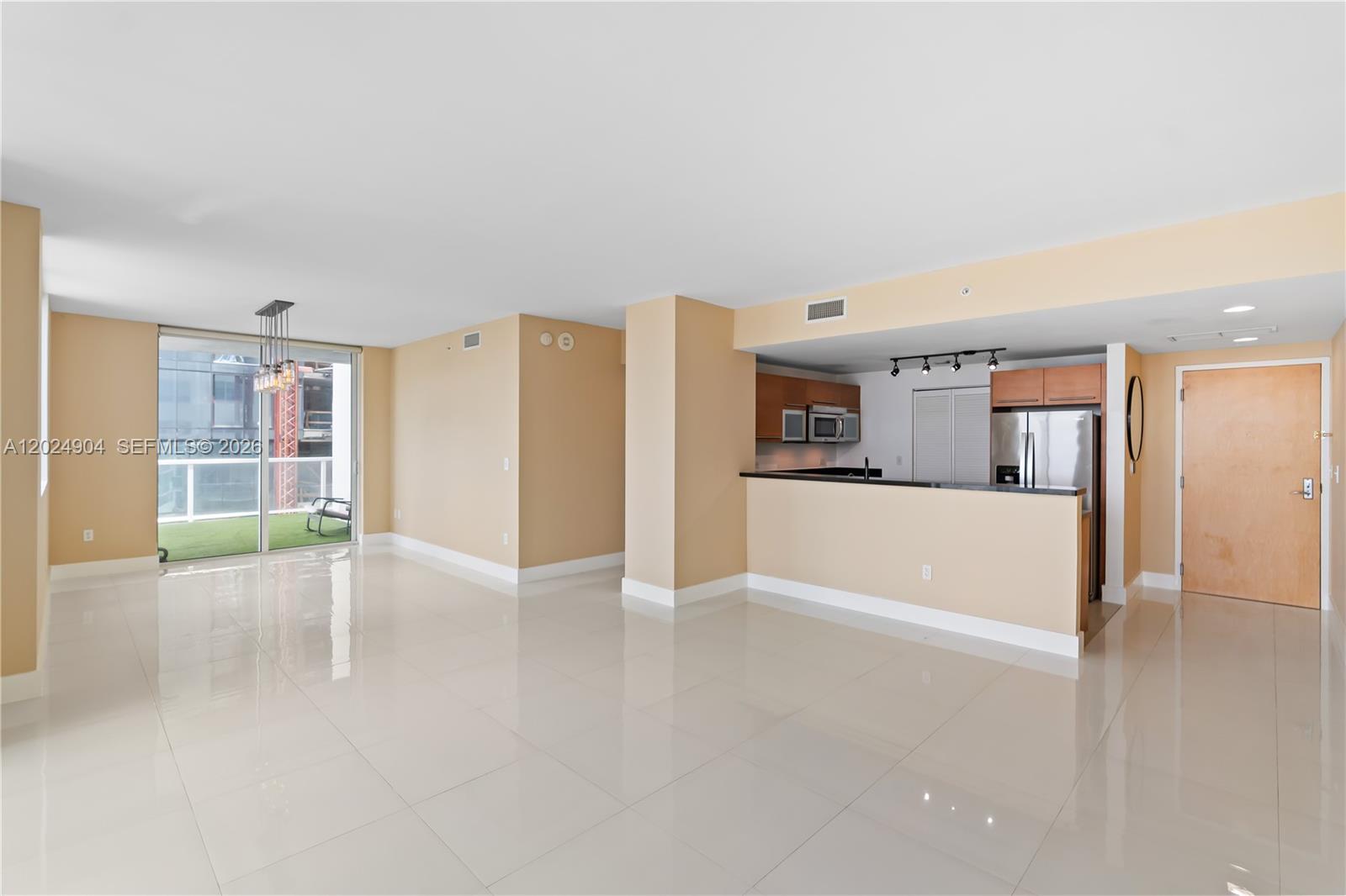 244 Biscayne Blvd #3108, Miami FL 33132