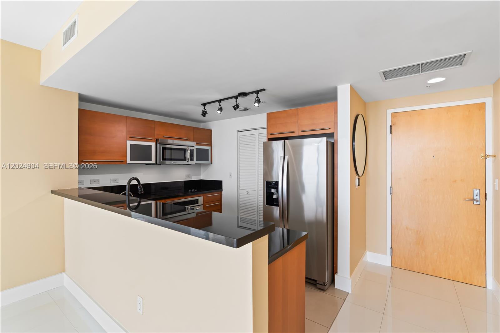 244 Biscayne Blvd #3108, Miami FL 33132