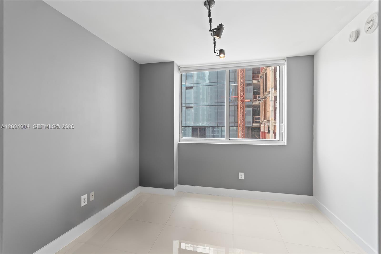 244 Biscayne Blvd #3108, Miami FL 33132