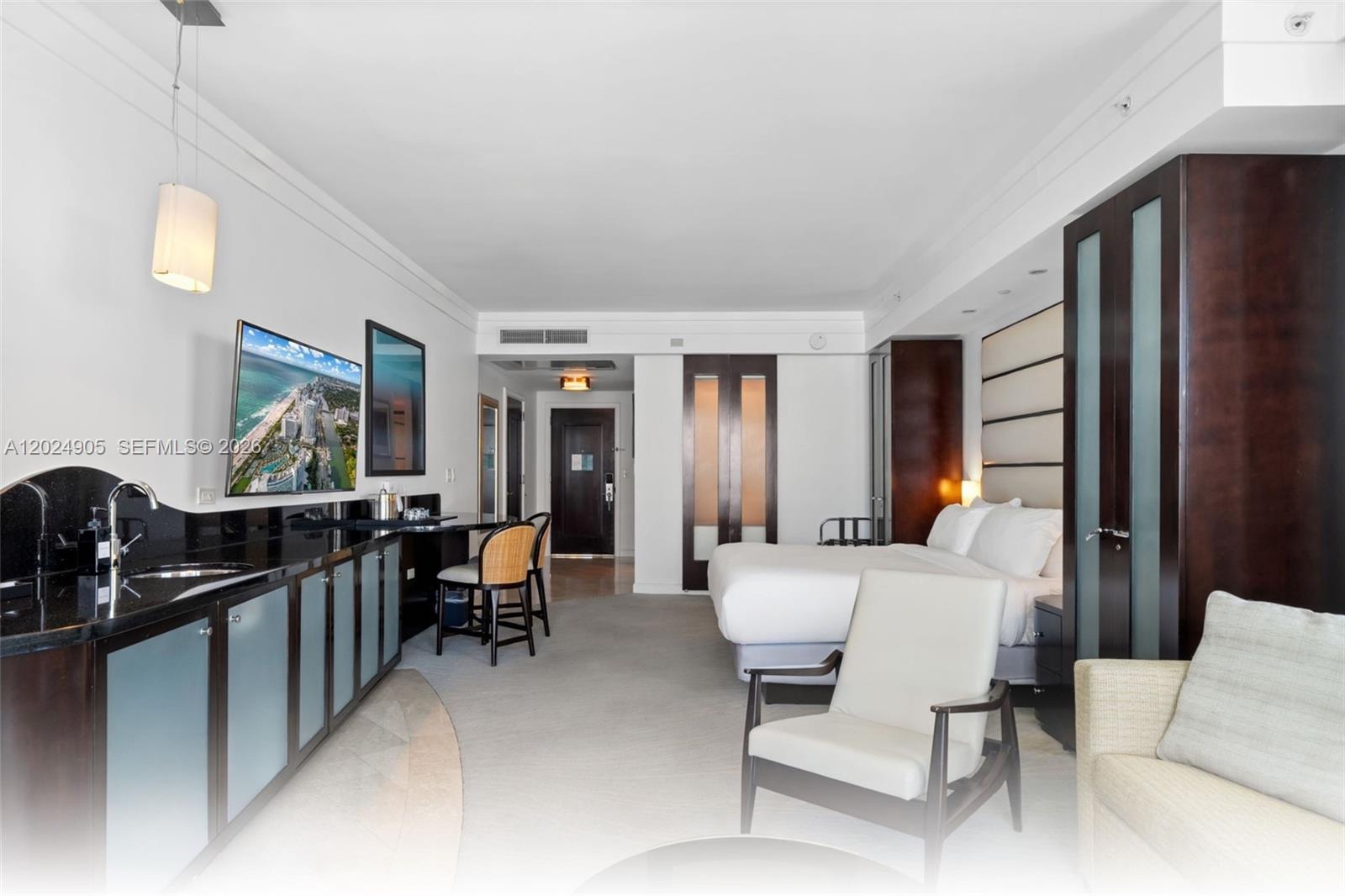 4391 Collins Ave #1001, Miami Beach FL 33140