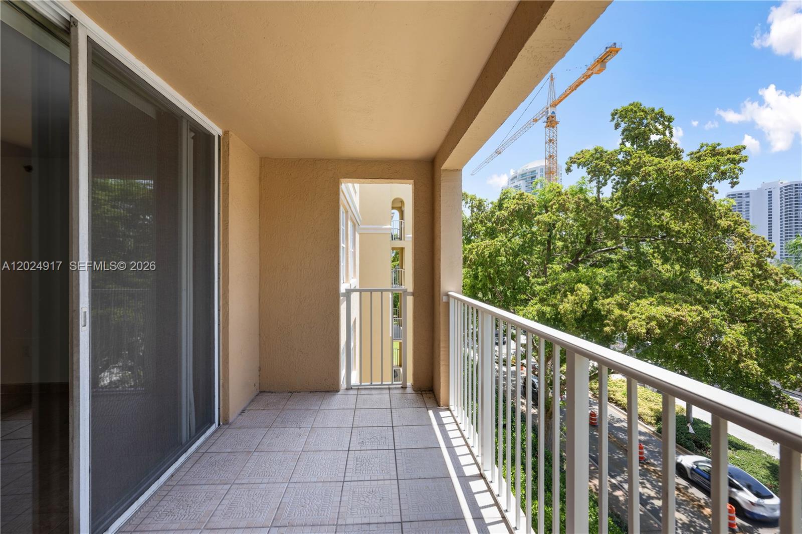 19501 E Country Club Dr #9508, Aventura FL 33180
