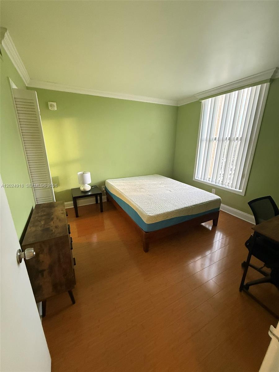 2020 NE 135th St #503, North Miami FL 33181