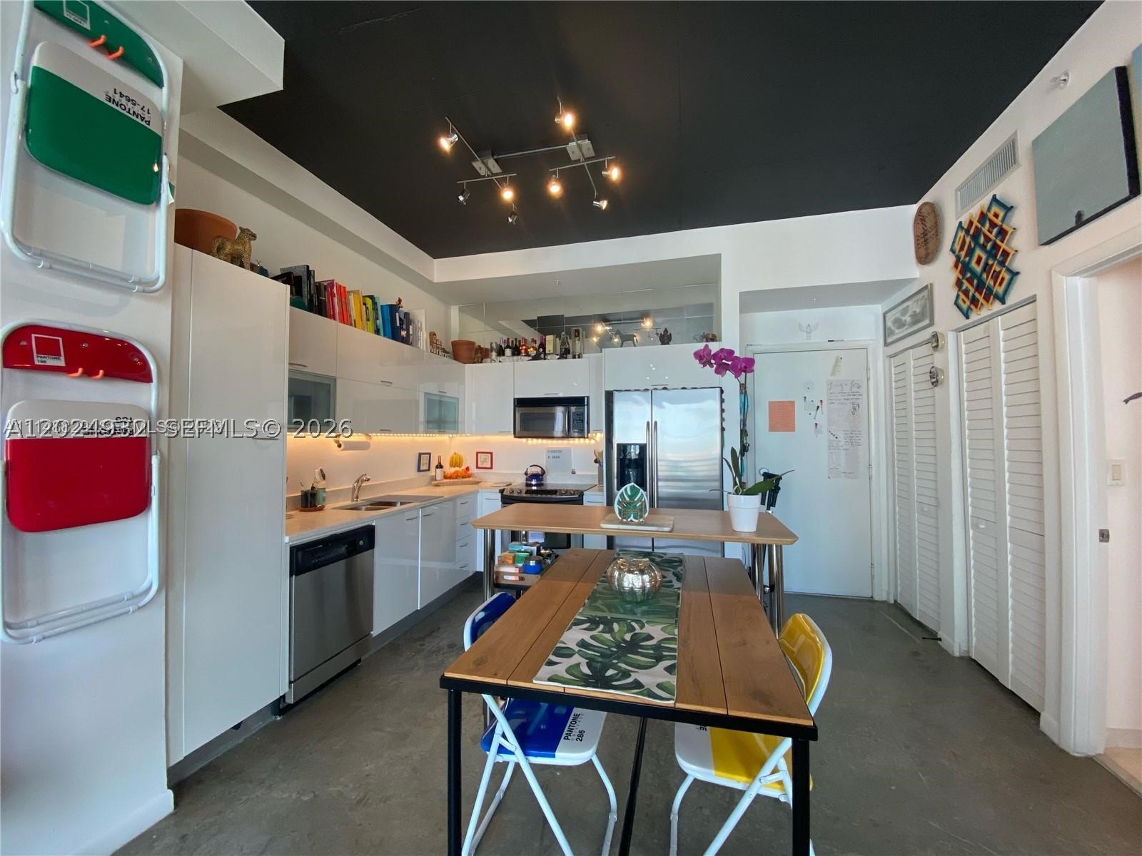 133 NE 2nd Ave #1909, Miami FL 33132