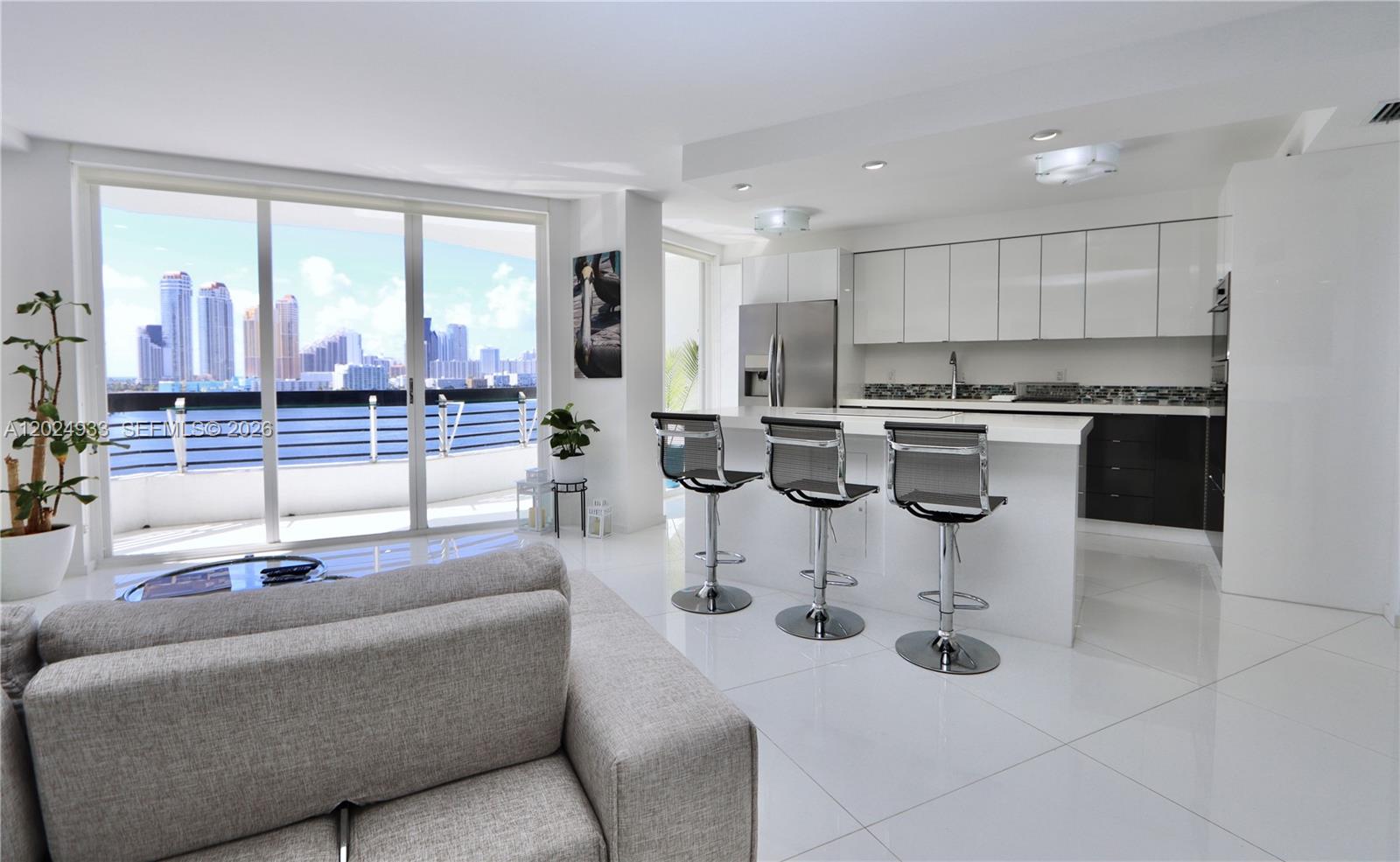 3600 Mystic Pointe Dr #1115, Aventura FL 33180