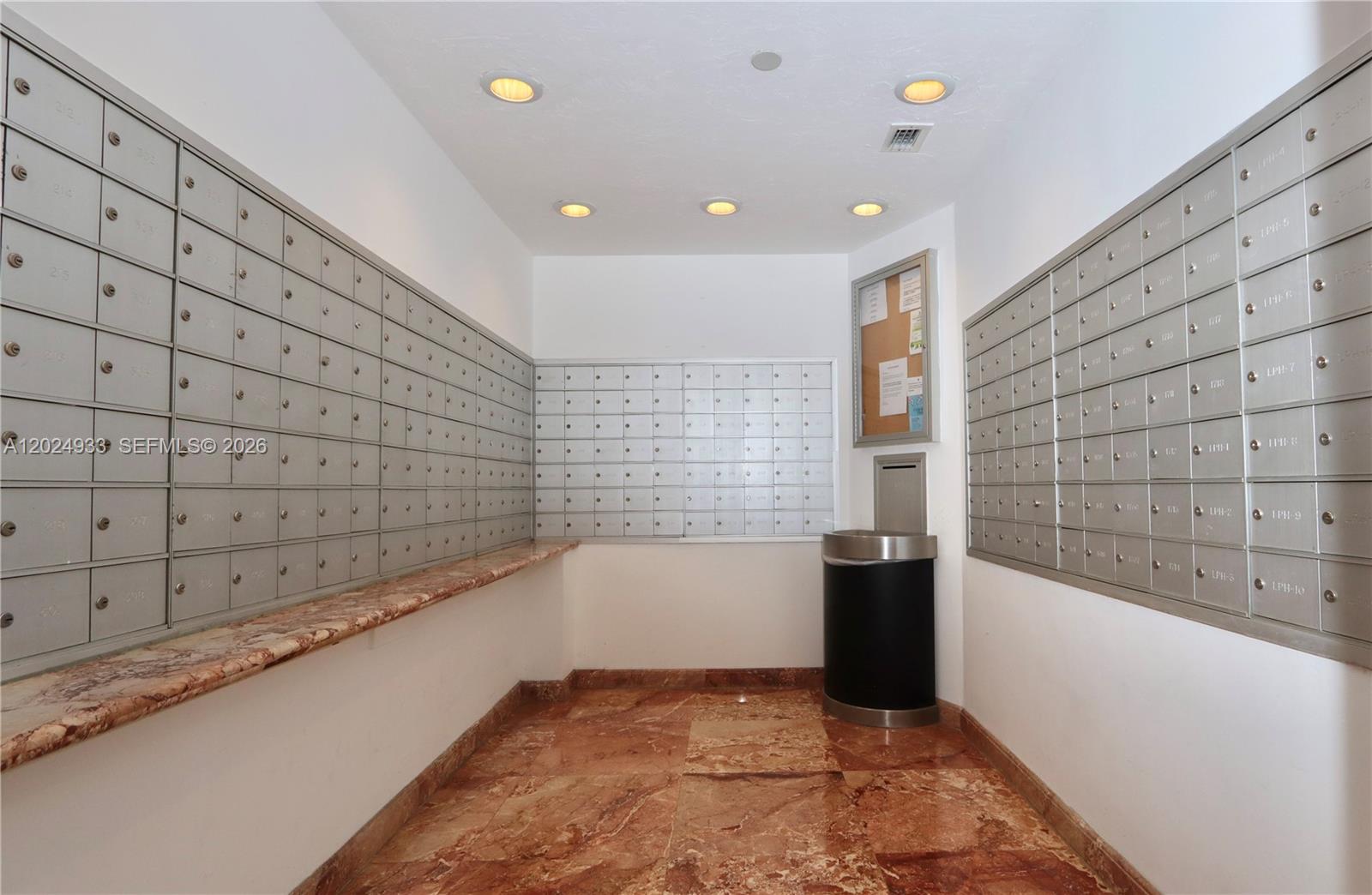 3600 Mystic Pointe Dr #1115, Aventura FL 33180