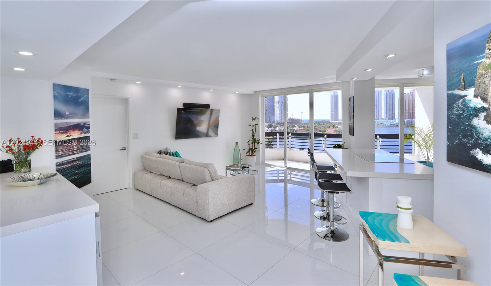 3600 Mystic Pointe Dr #1115, Aventura FL 33180