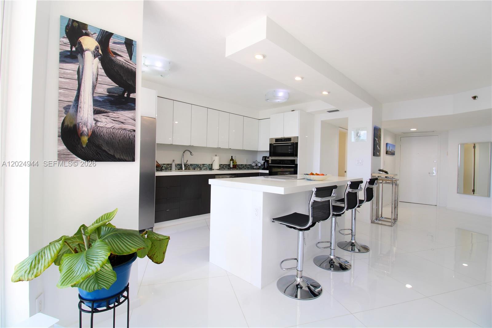 3600 Mystic Pointe Dr #1115, Aventura FL 33180