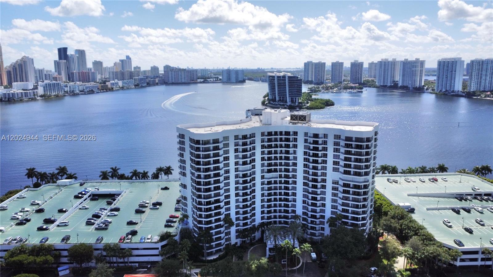3600 Mystic Pointe Dr #1115, Aventura FL 33180