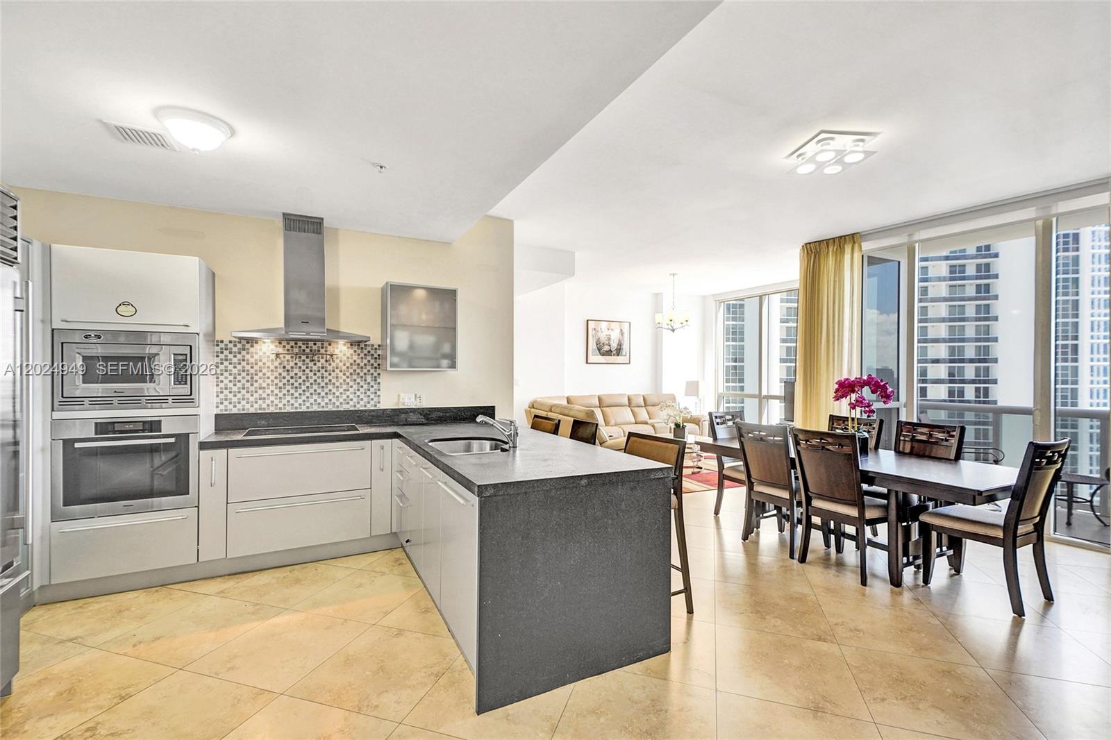 18201 Collins Ave #3707, Sunny Isles Beach FL 33160