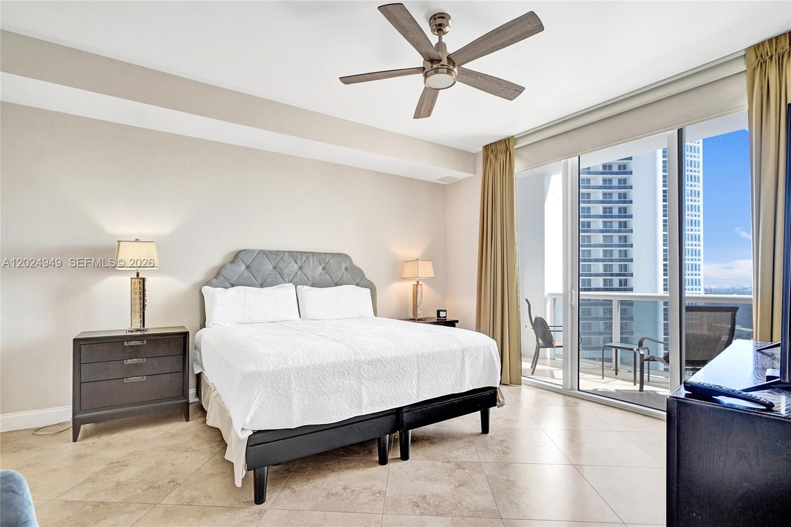 18201 Collins Ave #3707, Sunny Isles Beach FL 33160