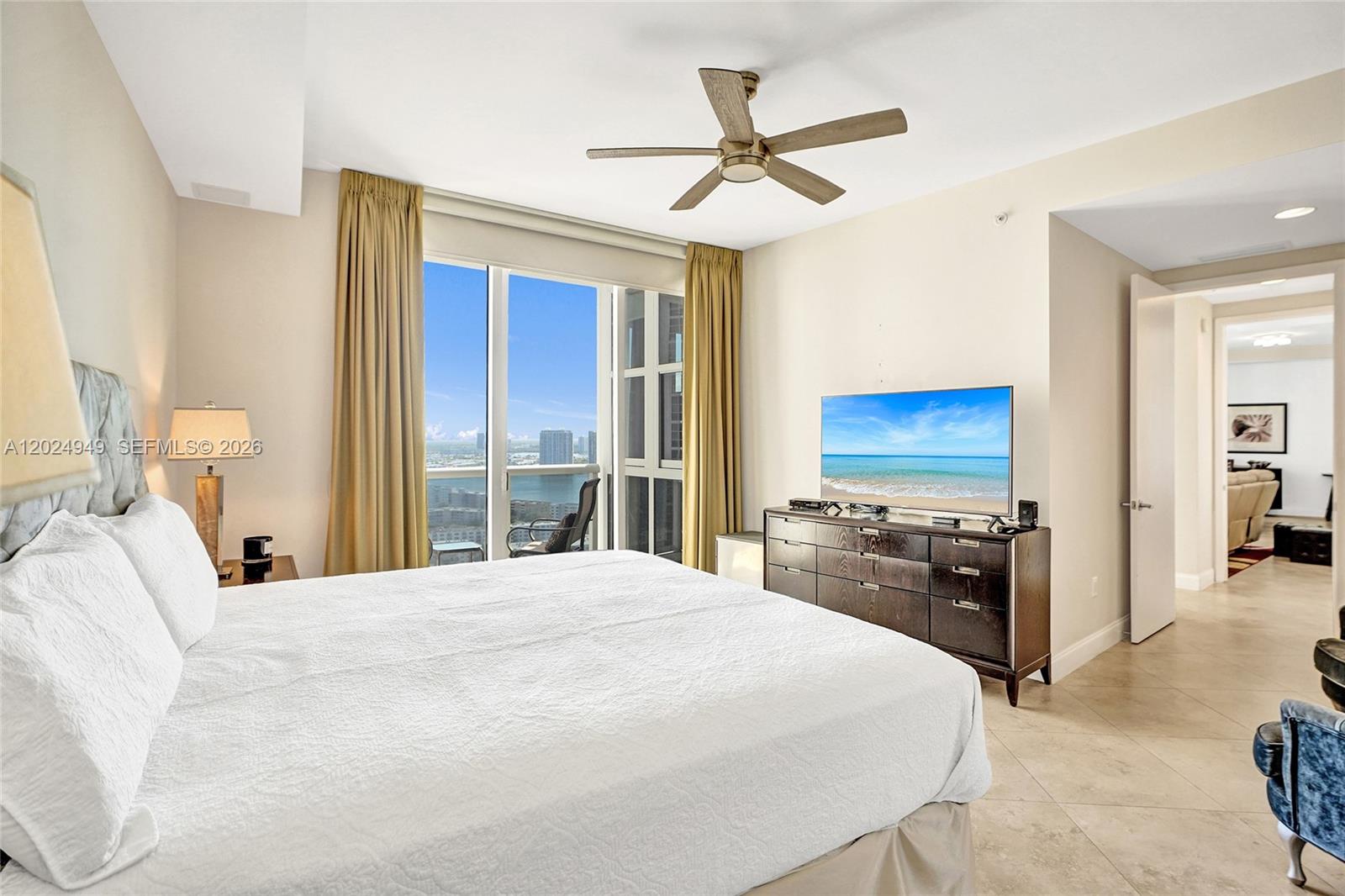 18201 Collins Ave #3707, Sunny Isles Beach FL 33160