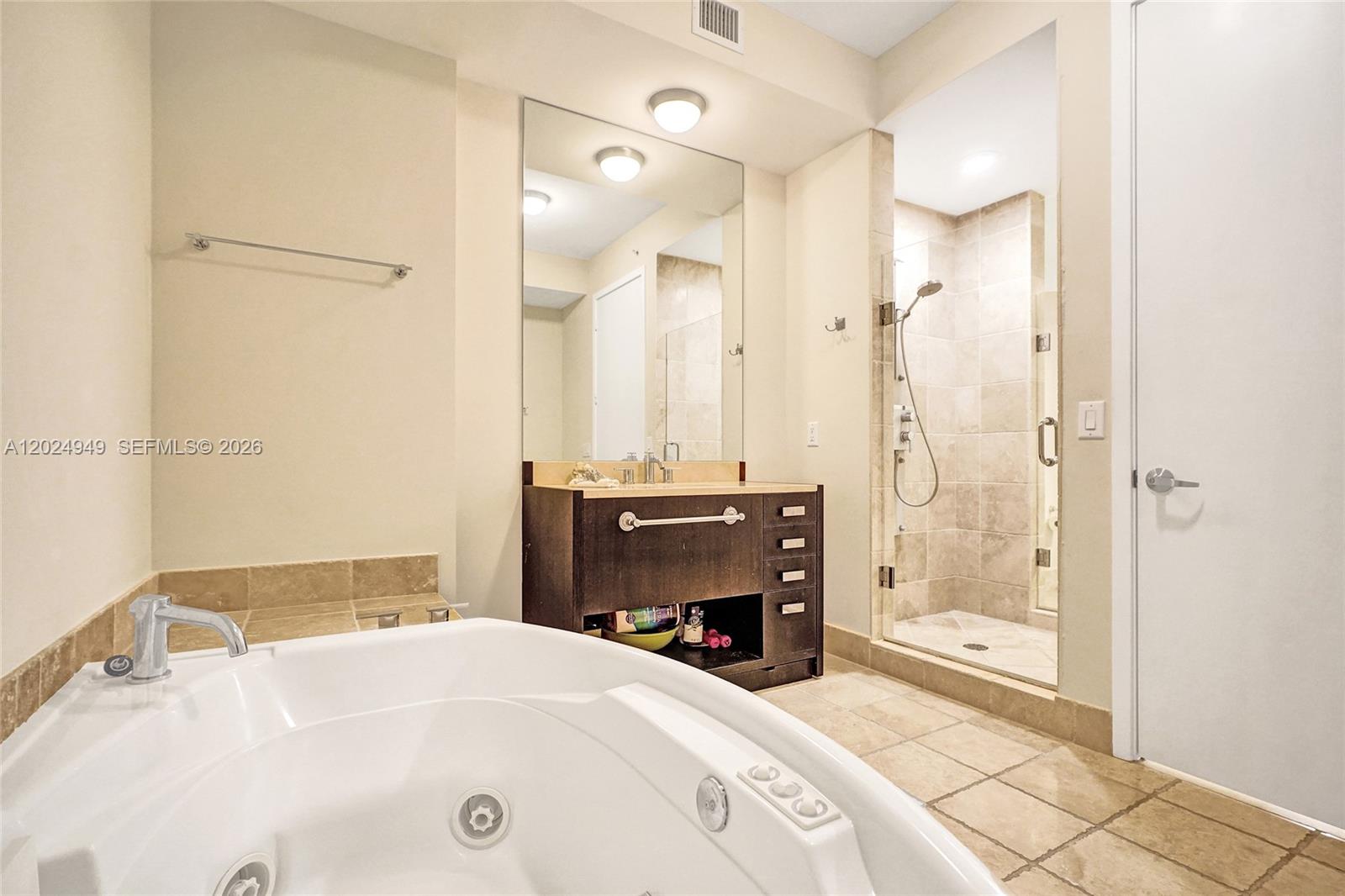 18201 Collins Ave #3707, Sunny Isles Beach FL 33160