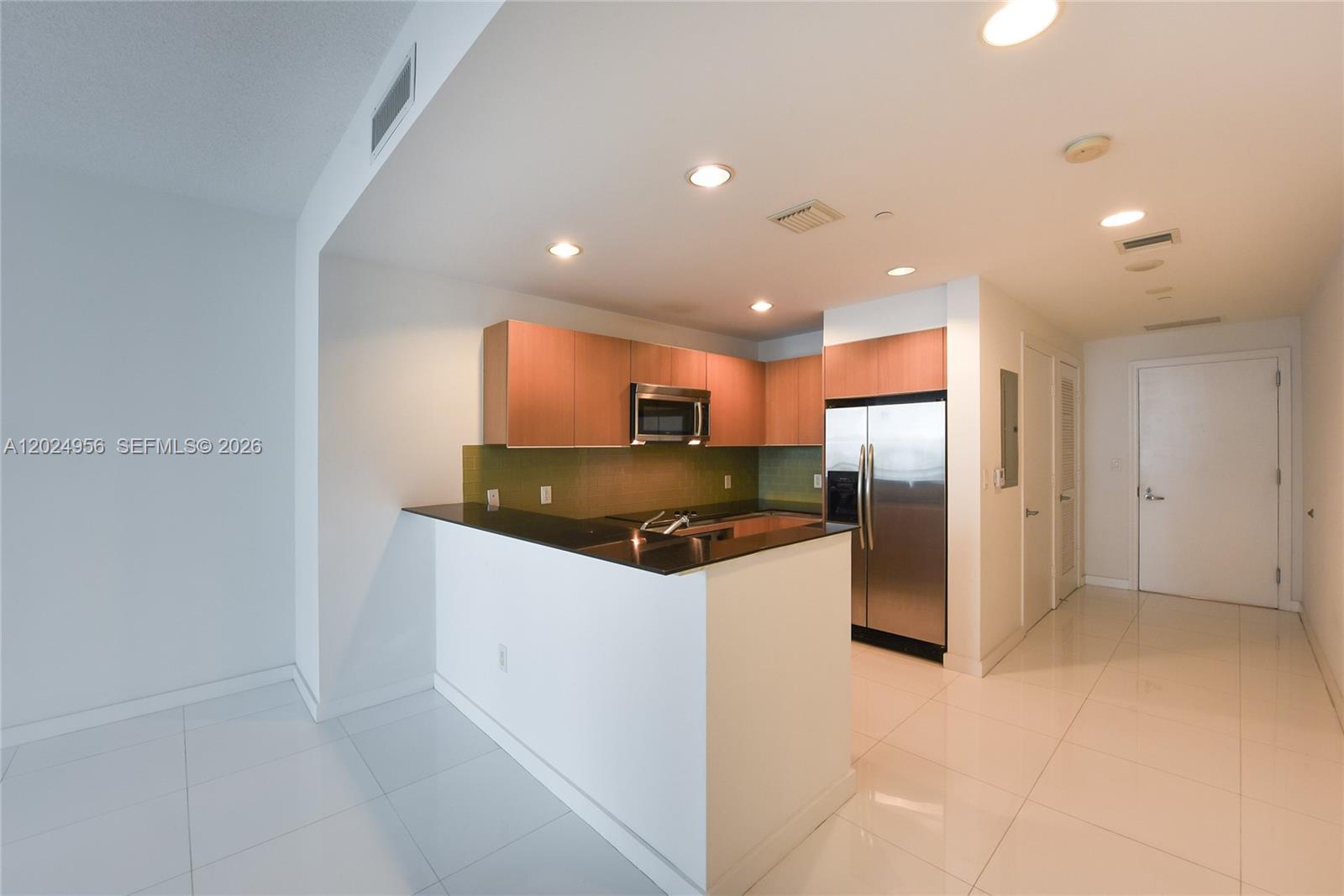 1060 Brickell Ave #1715, Miami FL 33131